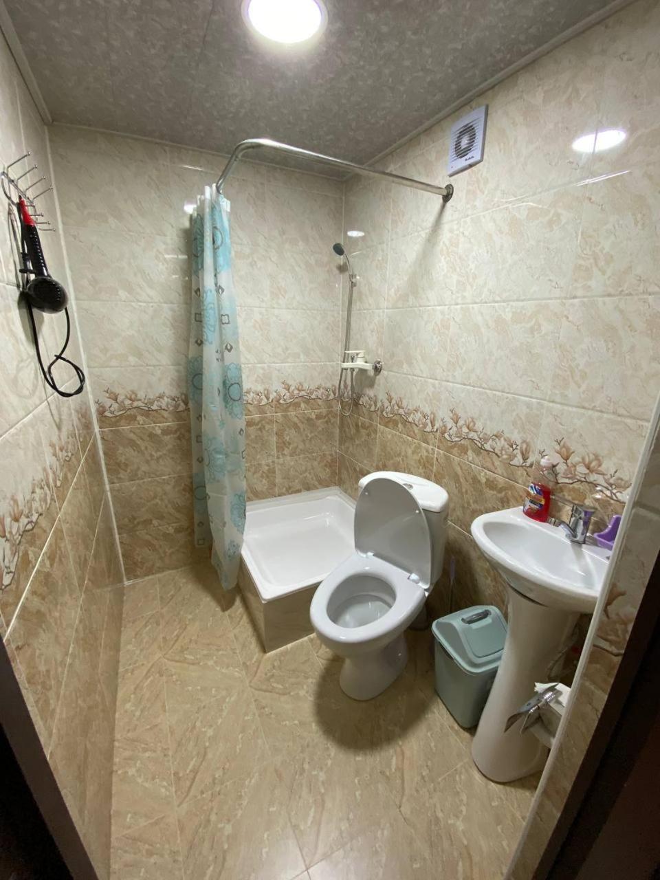 Khan Hotel Хіва Екстер'єр фото