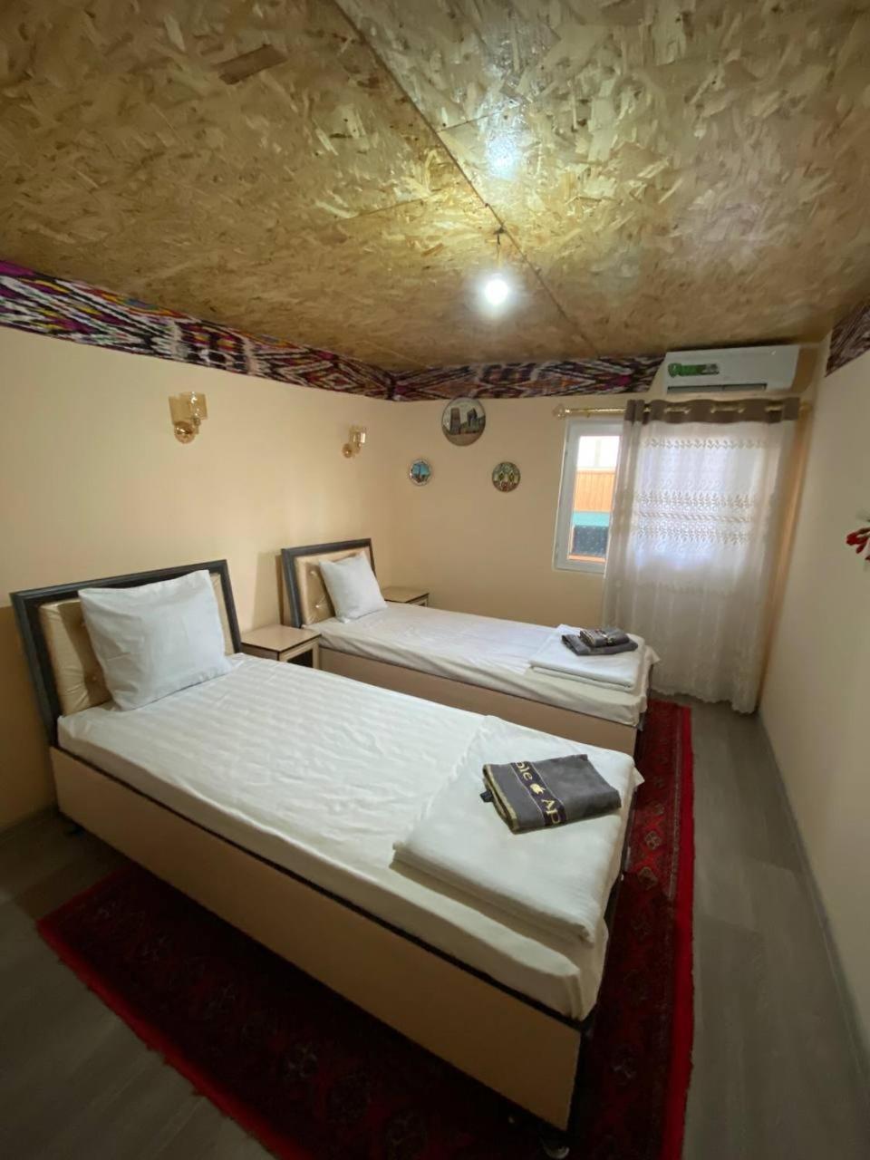 Khan Hotel Хіва Екстер'єр фото