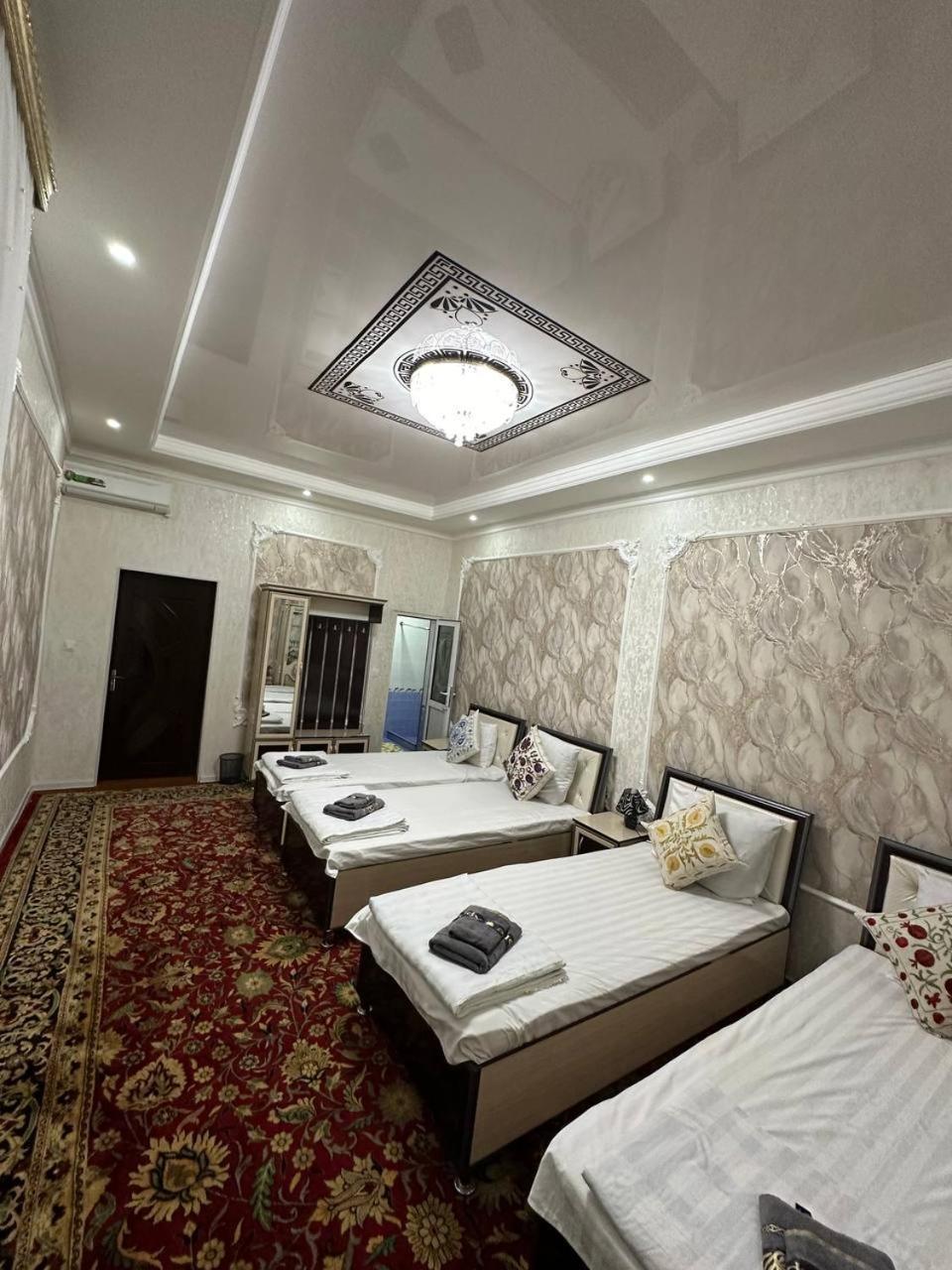 Khan Hotel Хіва Екстер'єр фото