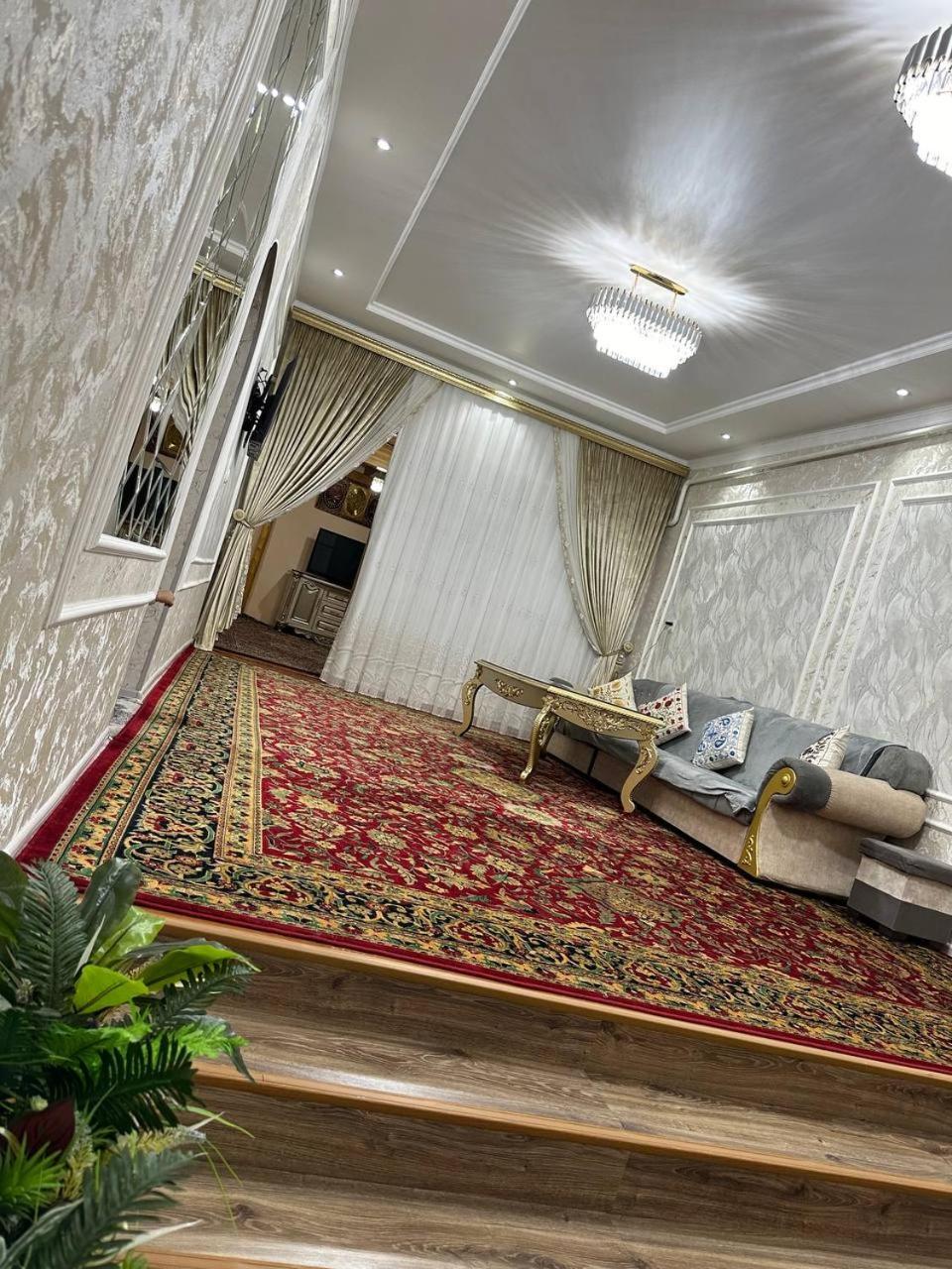 Khan Hotel Хіва Екстер'єр фото